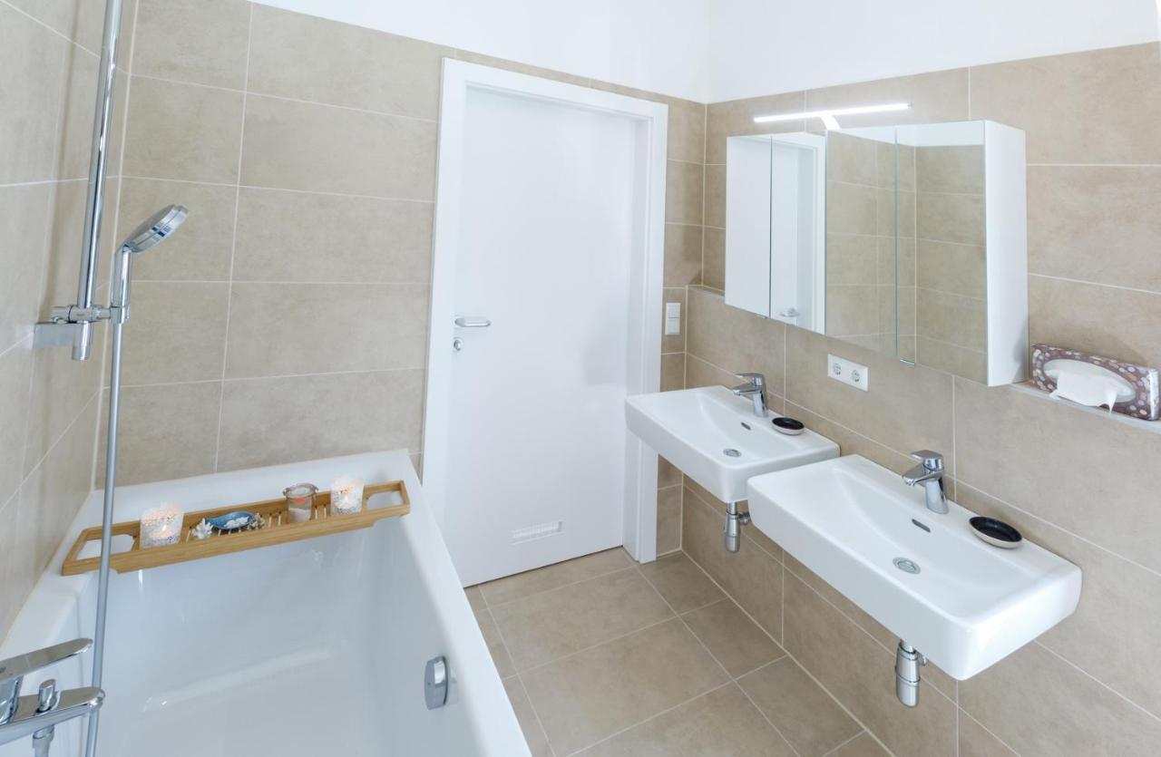 Ferienwohnung Narzisse - City Appartement Im Kurpark באד אאוסי מראה חיצוני תמונה